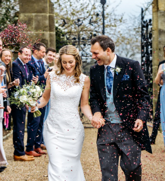 A Cowdray House Wedding with Spring Flowers &amp; Ceilidh Dancing by <a href="/louiseadby/">Louise Adby Photography</a> 
Read the blog: ow.ly/Sg4E50A1rEH
<a href="/thisflorallife/">Karen Watson</a> <a href="/CowdrayEstate/">Cowdray Estate</a> #weddingsatcowdray #caperandberry #cowdrayestate #sussexwedding #marriedatcowdray