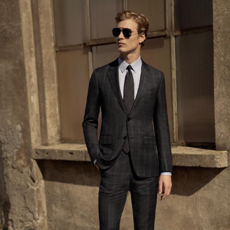 Fuchs Fashion tweet media