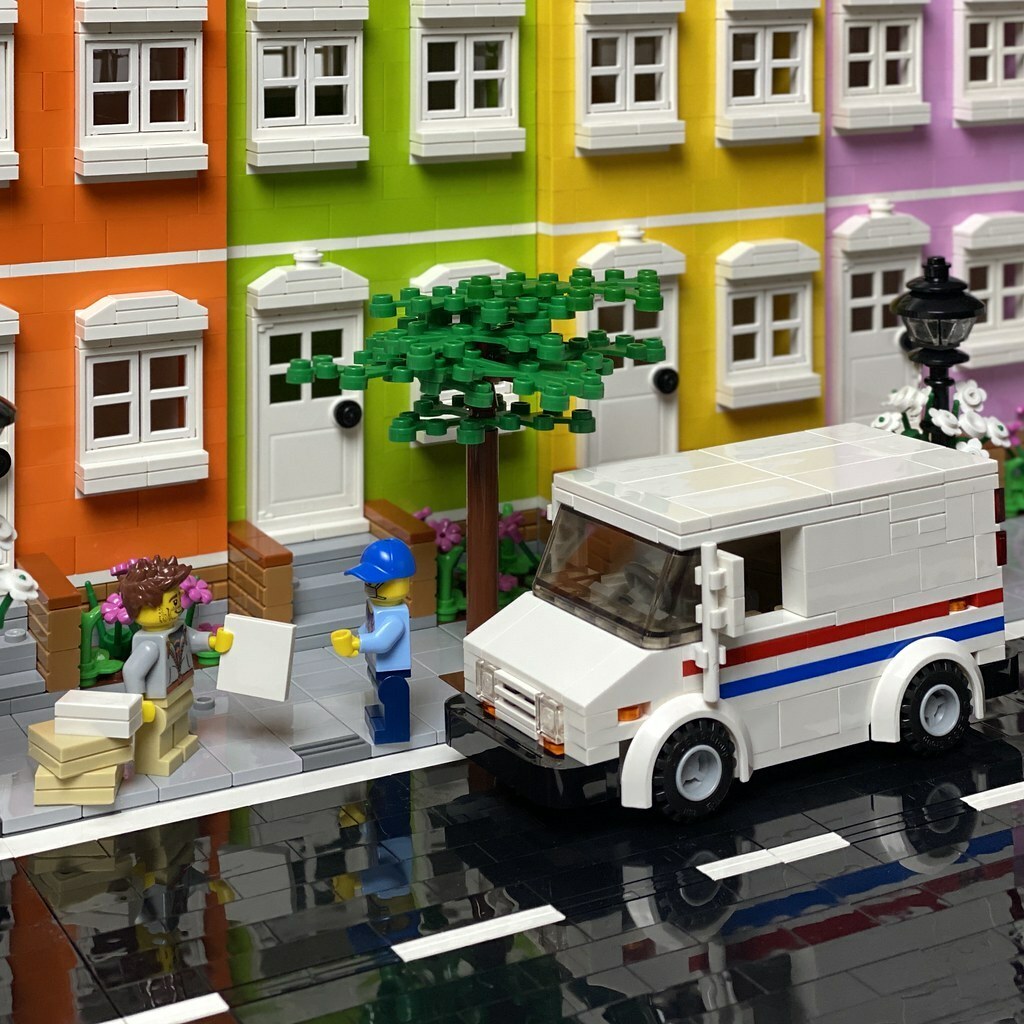 Lego Postal Truck 2025