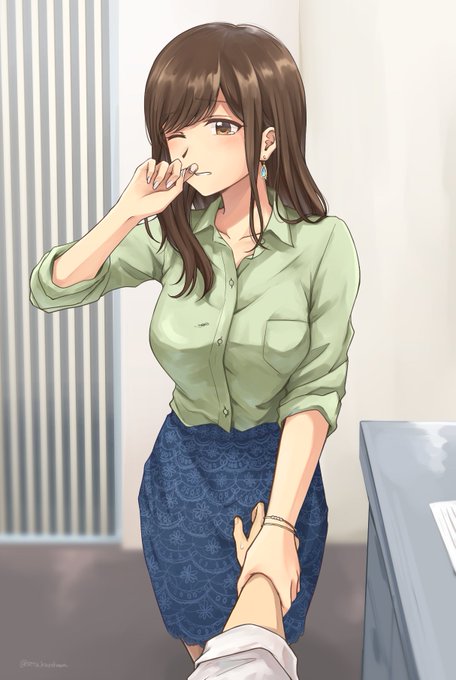 ※シャツについた糸くずを虫だと勘違いしています 