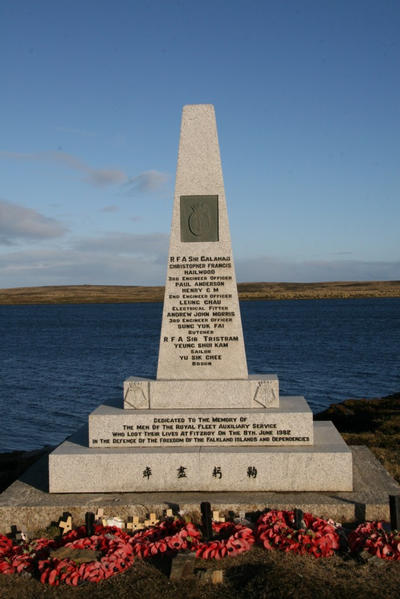 FirstFalklands's tweet photo. June 8th: So ends the "Black Day" of the #Falklands War. In all, 56 men are killed, 150+ wounded, RFA Sir Galahad damaged beyond repair, RFA Sir Tristam badly damaged, HMS Plymouth badly damaged, LCU Foxtrot-4 lost, a Scout Helicopter lost and a Harrier GR3. 

(Fitzroy Monument) https://t.co/1DgaiGolQY