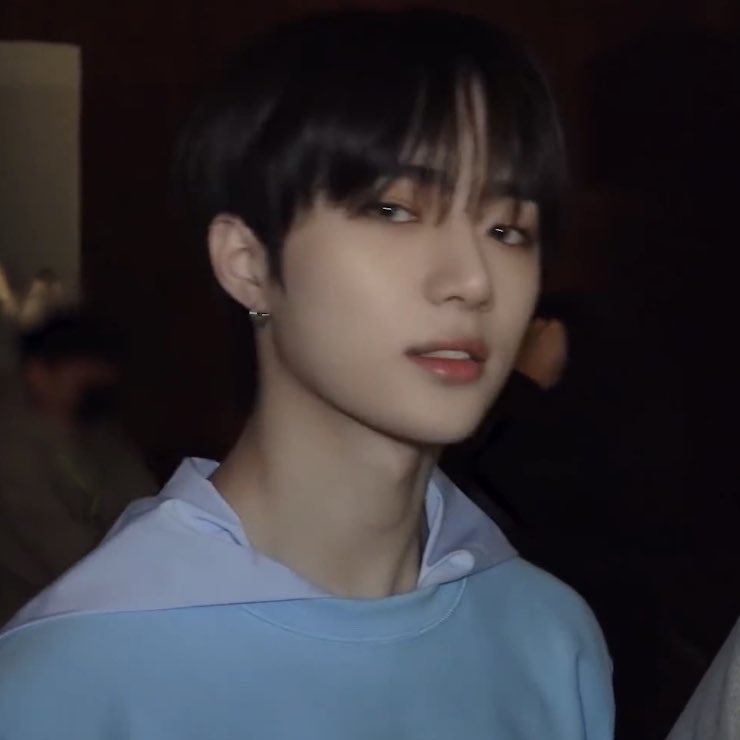 prettybgyu's tweet photo. I'm sorry but Choi Beomgyu's facial features are too good for this world

@TXT_members 💛💛💛 https://t.co/b0eNZy1Gjk