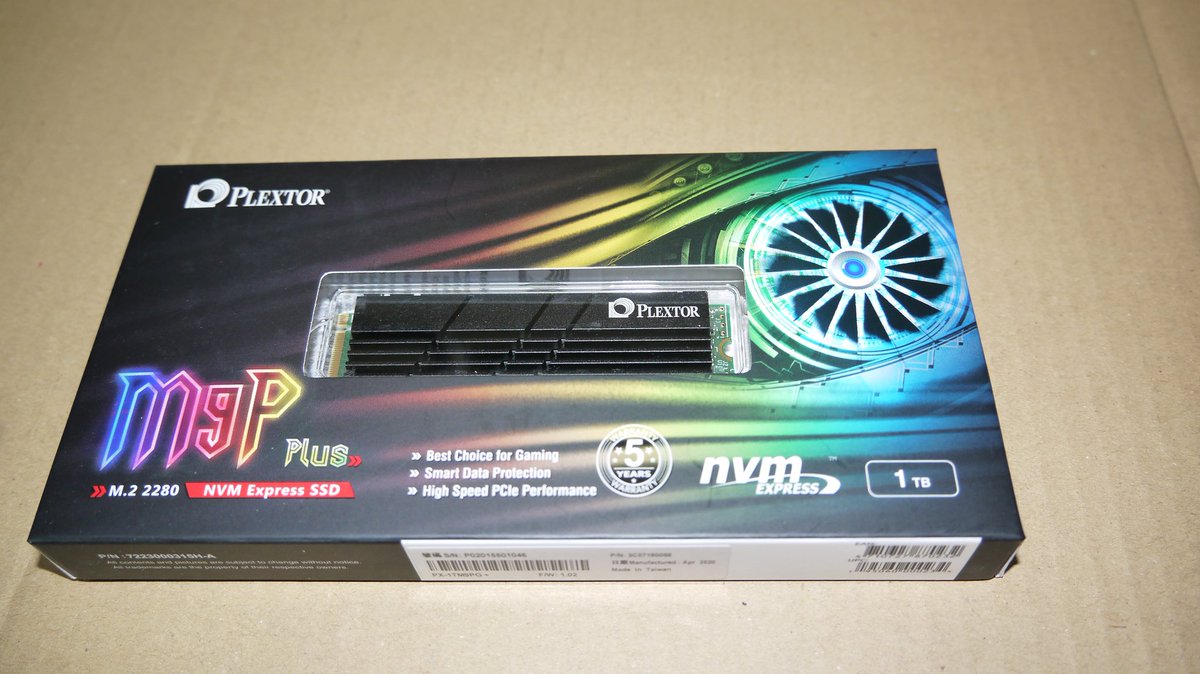 repairindex's tweet image. M.2 nvme SSDが出てきたのでこいつを仮装備としす。
なおCPUより高い
KIOXIA BiCS4 3D TLC
キオクシア(元:東芝メモリ)が気になり購入

シールにも印字がありネジが付属しています。

#Plexor PX-1TM9PG +
amzn.to/3dIXHfq