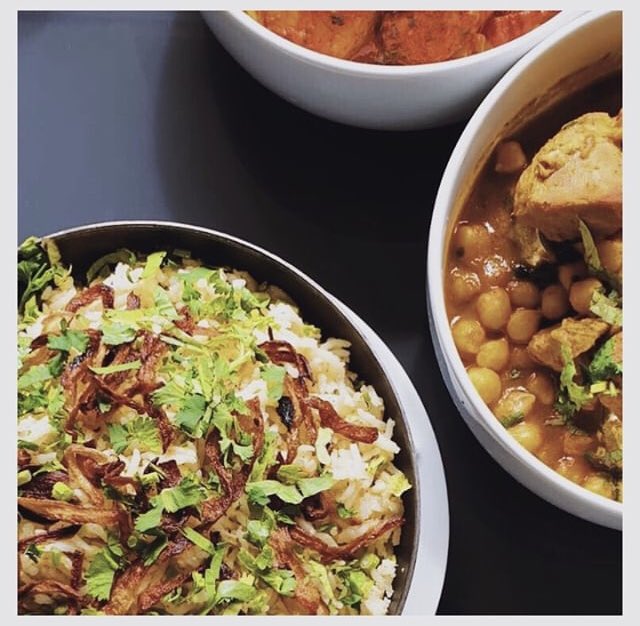 TFMLpool's tweet photo. Karma Indian Food are giving us one way to spice up our lives with their sensational menu, and are now delivering! 🇮🇳🍛🤤

Fish pakoras, pickles &amp; poppadoms, homemade Biryanis and curries packing all kinds of heat 🌶 View menu and ring to order at https://t.co/cwR0k30LEN https://t.co/LIdxSRmF6n