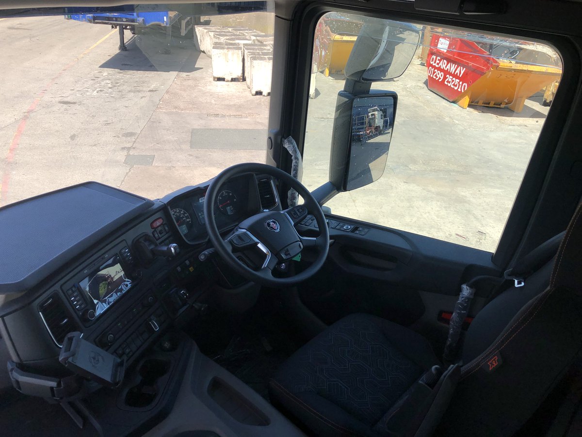 FOR SALE: #Scania XT P410B8x4HZ
Day cab
Opticruise
#ScaniaXT package
<a href="/ThompsonsUK/">Thompsons UK</a> #tipper body
2 Years R&amp;M

📲 Sales Manager, <a href="/SFletch8/">Stephen Fletcher</a>

➡️ newtrucks.keltruck.com/new-scania-tru…

<a href="/ThompsonsTipper/">Scott Burton</a> #ScaniaTippers #ScaniaTough #ImmediateDelivery #ReadyToGo #ReadyToWork