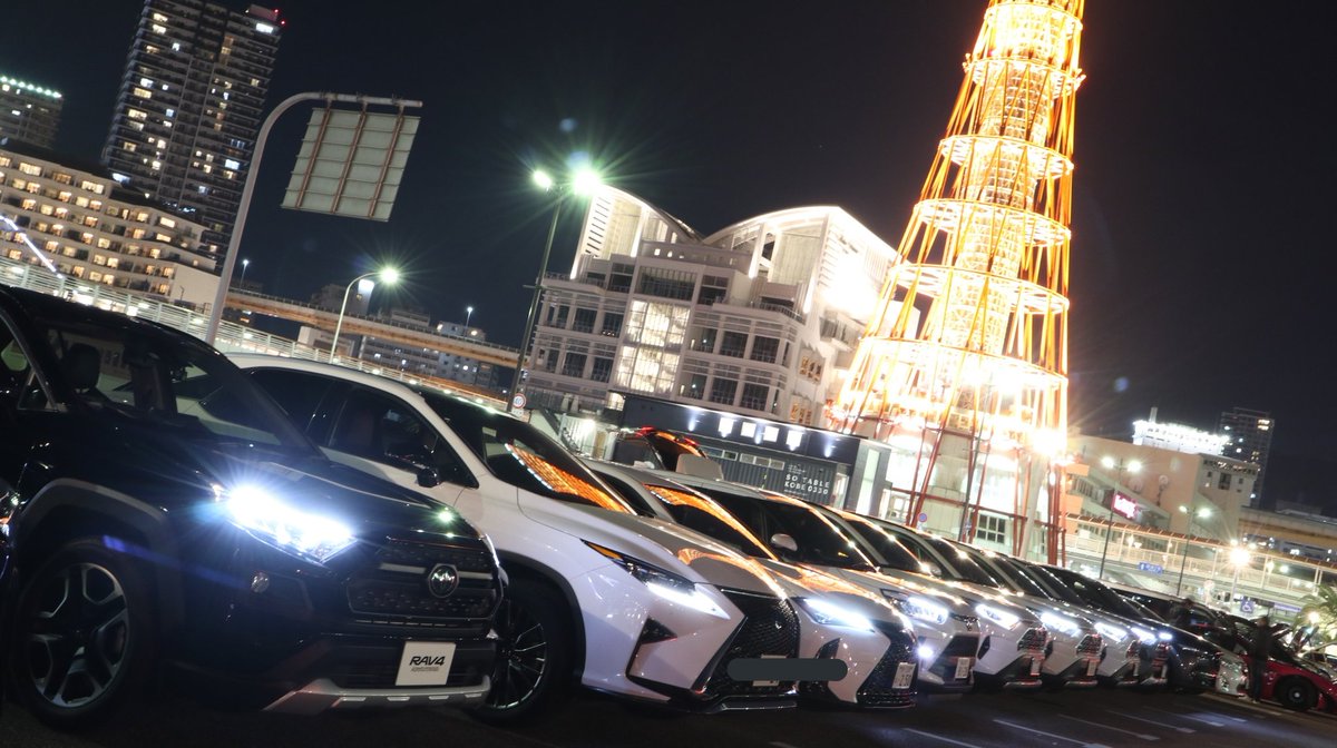 オリバ で ほぼ同時にrav4adventureも3万キロ突破 パキフォーとかトド鳴き声とかブレーキでゴゴゴって音も出たけど オフ会行きまくって濃かったなぁ 今月末に某川オフロードオフと 9月にトヨタ博物館のrav4オフ会グループも本日発足しました