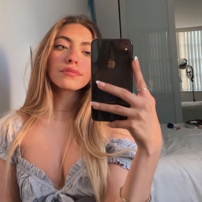 maybexcierra's tweet photo. #NewProfilePic https://t.co/DSEvEpvmXQ