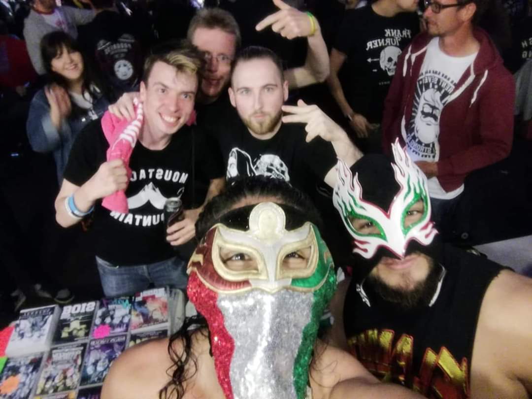 El_STANerico's tweet photo. @Fightclubpro @trentseven @Tyler_Bate @satomurameiko @ChuckMambo @MillieMcKenzie0 @bandidowrestler @flamita_dtu @DezmondXavier @zachary_wentz @OliRingside @bandidowrestler @flamita_dtu @gadget80 @danielcremin96  good times great memories! 
#tendidocomobandido #mexablood https://t.co/WwzoHTUiq6