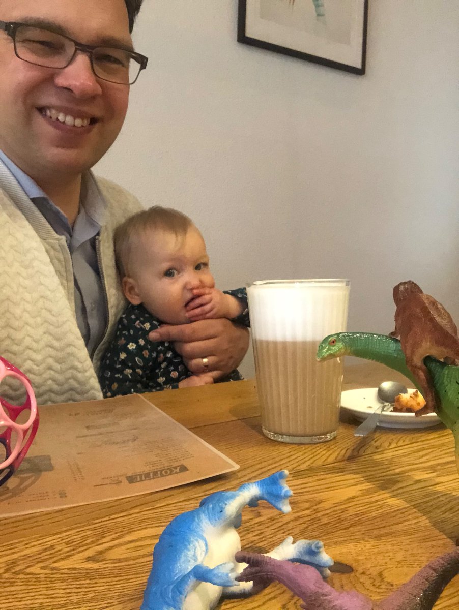 Lekkere koffie <a href="/LuciferCoffee/">Lucifer Coffee</a> dino’s eten ook mee 🤪