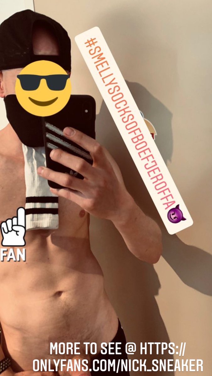 KinkDevill's tweet photo. Wanna c the rest? Retweet or go to https://t.co/ivjc48wLHl @BoefjeRoffa #smellysneakers #smellysocks #sneakerslave #submood #gaylad #gaysneakers #gaysocks #usedsocks https://t.co/KB3jGYYpya