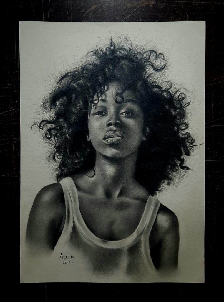 lioephyjurua's tweet photo. Hey #drawingwhileblack My name is Allio Jurua. A pencil artist from Uganda🇺🇬🇺🇬. 
Kindly RT. 👏🏾 https://t.co/lqd0NuH1kX