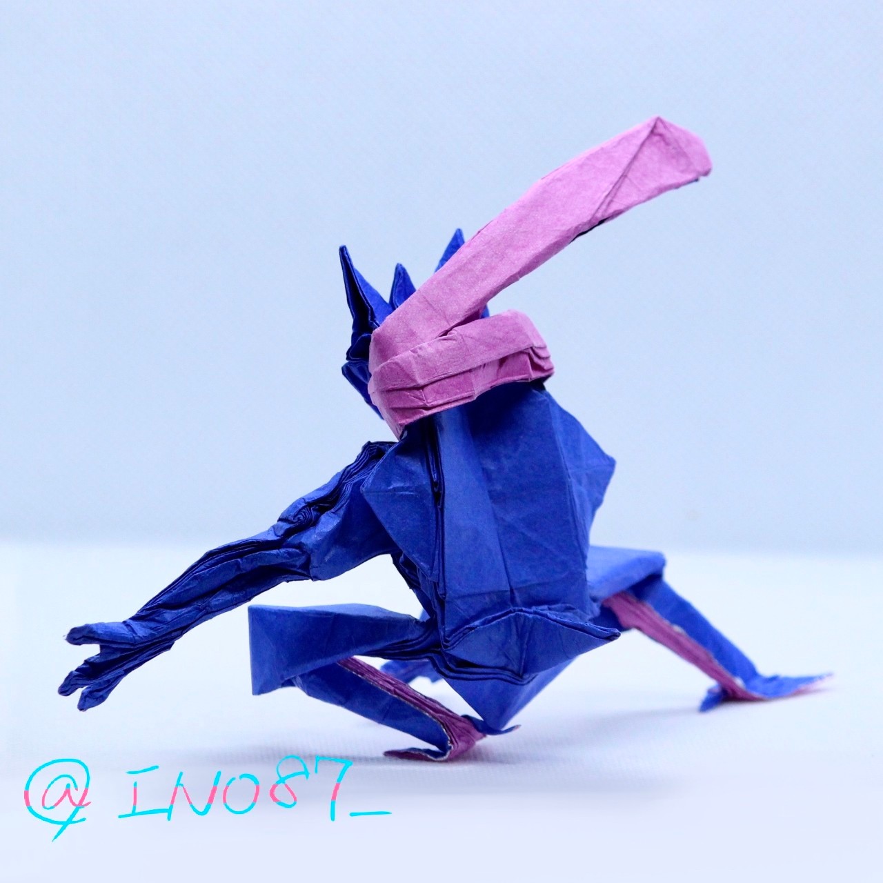 Ino87 Sur Twitter ポケモンのゲッコウガ折りました 不切正方形1枚 42cm 蛇腹28等分 折り手 創作 自分 ポケモン折れるかな 折り紙 ポケモン ゲッコウガ Greninja T Co 0aar2jlk9s Twitter