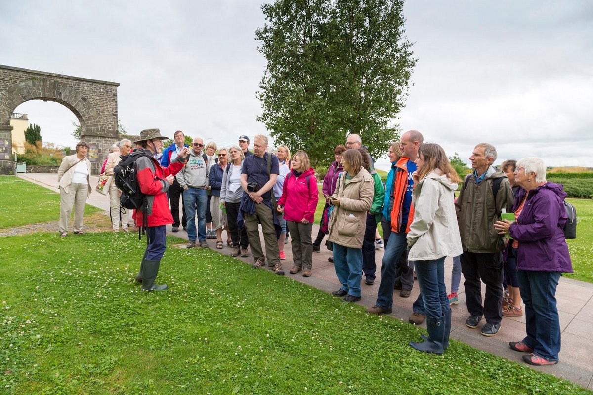 So much expertise, specialist knowledge and experience. What would we do without #volunteers? Always helping get our message across #Conservation #Education #Inspiration #ThankYou

#VolunteersWeek2020