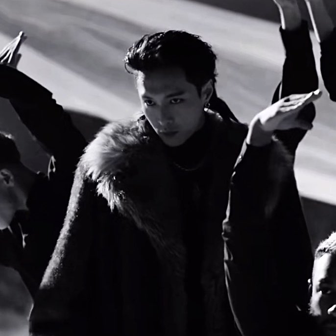 cinnamongurIz's tweet image. ARE YOU DUMB