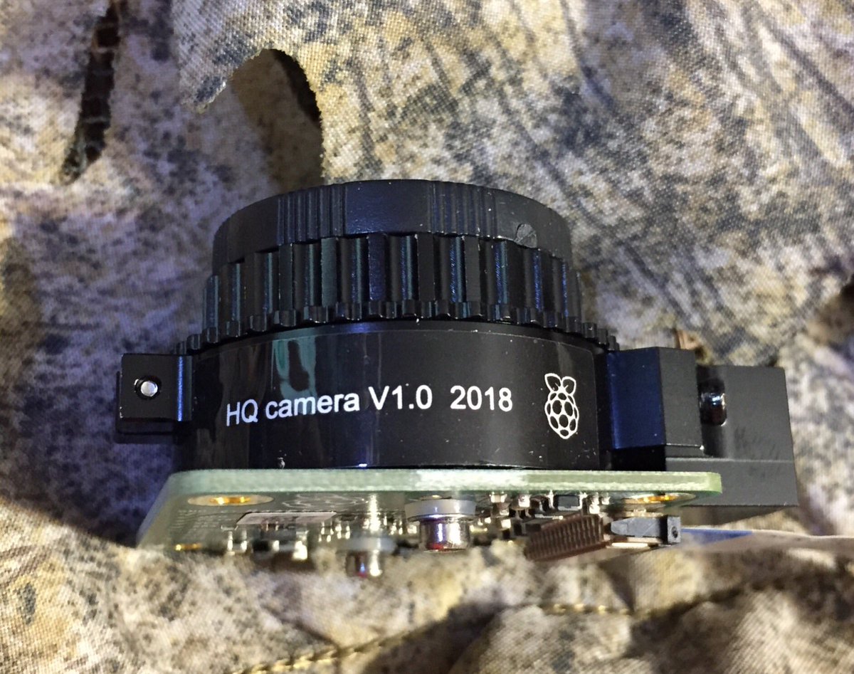 sinn_te's tweet image. #RaspberryPi  
#HighQualityCamera 
届いた。
問題はレンズが4K用は無いので、5Mega用C-Mountになるか