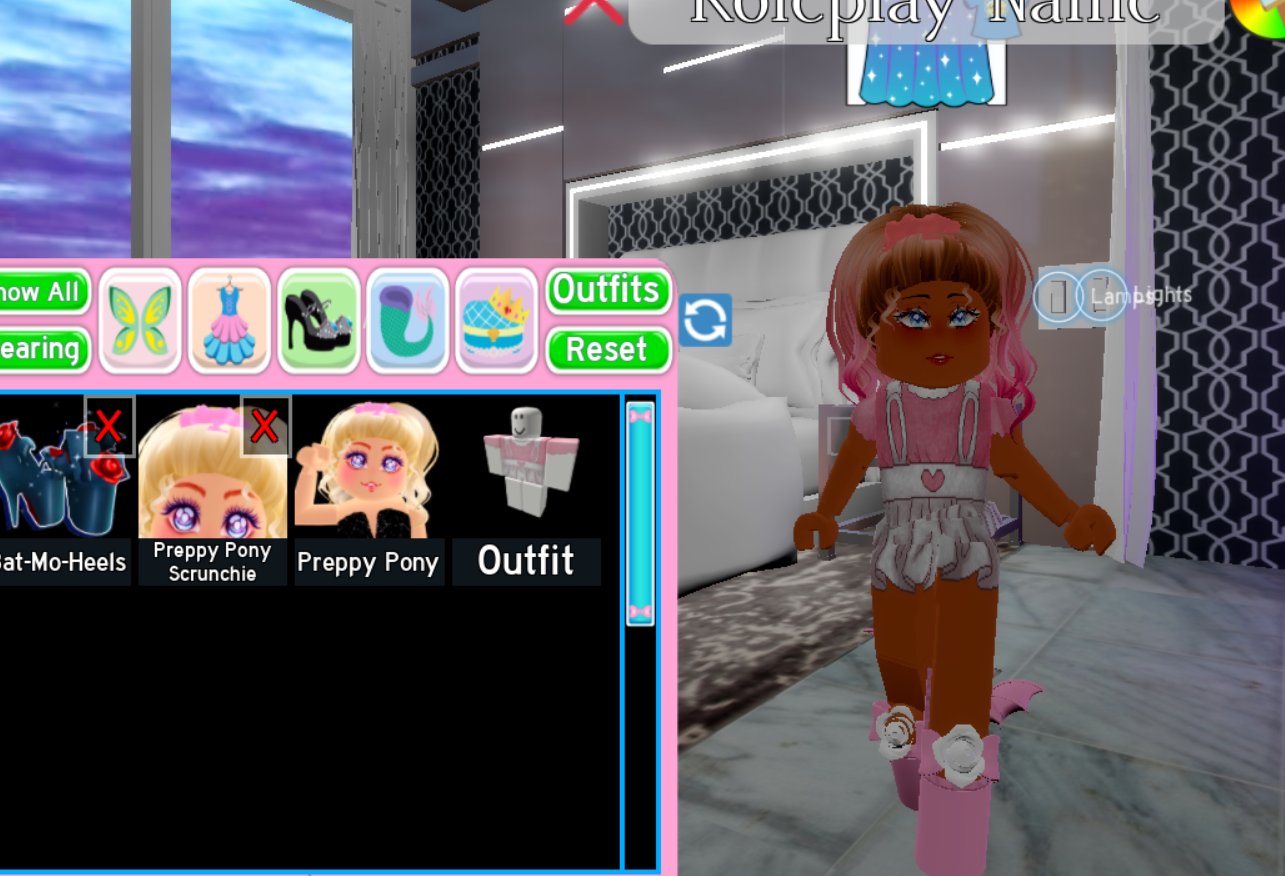 Image of Preppy Pony Royale High