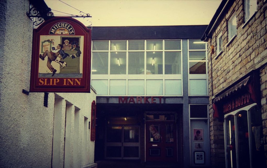 Blast From The Past !!!! 🍻 
‘The Slip Inn’ &amp; entrance to the old Market. #lancaster #blastfromthepast #yeslancaster #lovelancaster #pubs
