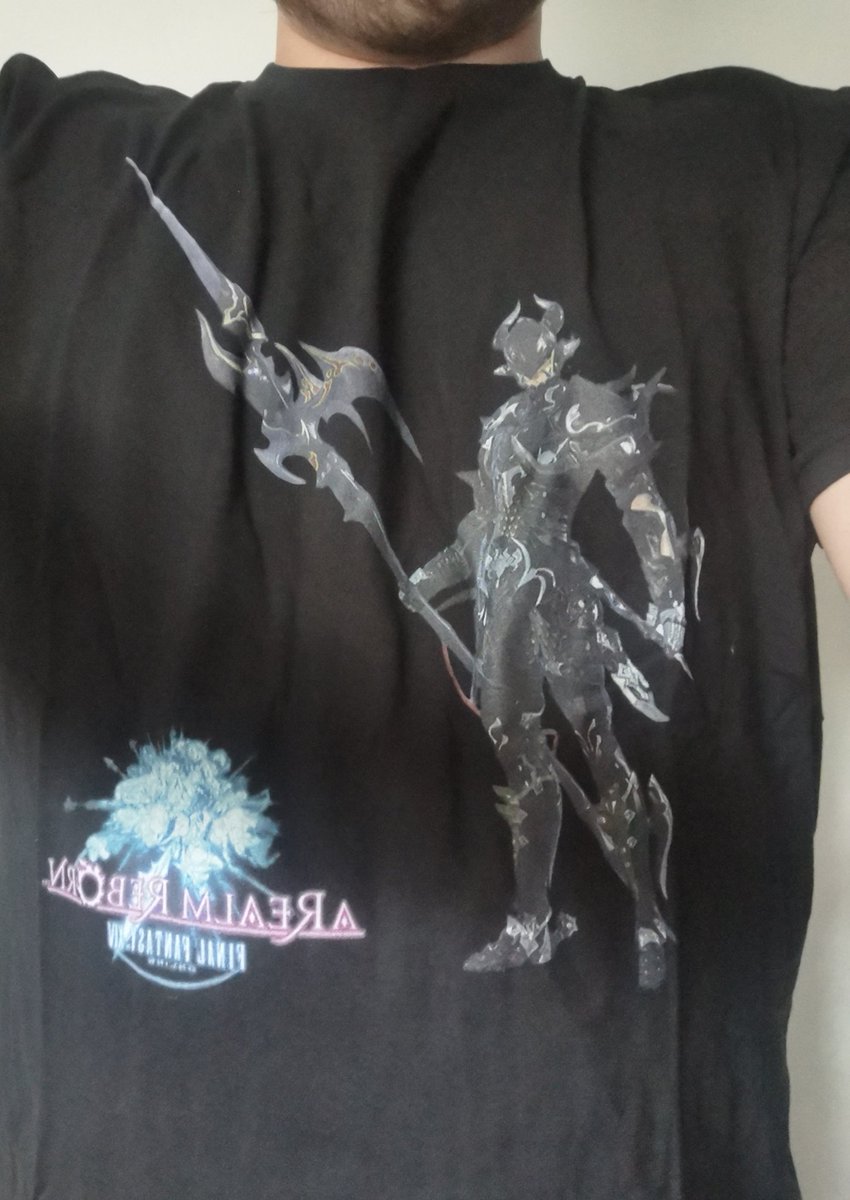XboxOneReece's tweet photo. My tubby ass Killin it in my @FF_XIV_EN t-shirt 😁 #DragoonLife #StupidModeActivate 🤣 https://t.co/1s7gBbamlL