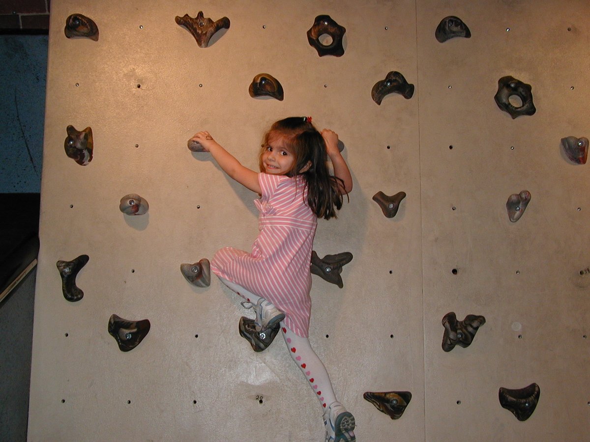 Today is the National Day to Promote Health and Fitness for all Canadians. We´ve always encouraged our children to embrace a lifelong commitment to #stayactivestayhealthy. Sometimes that meant rock climbing in a dress. #flexibility  #NHFD2020 #GetActiveCanada #fittestnation