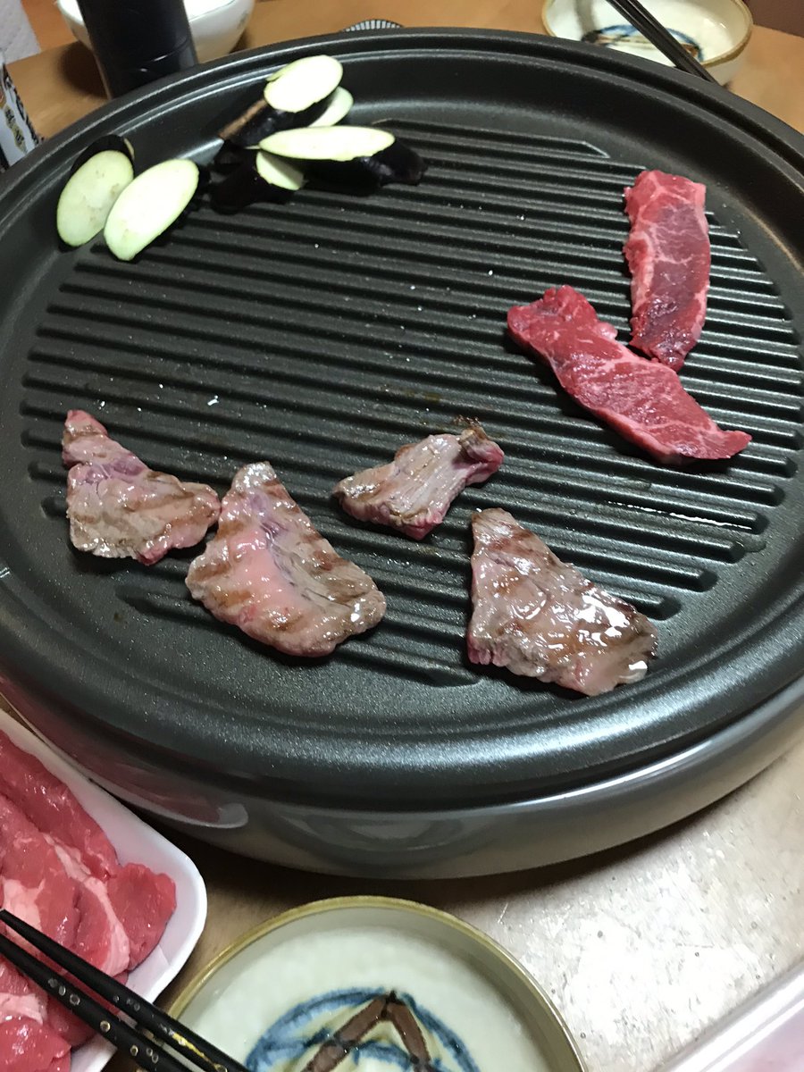 夜は焼肉っしょーーー ハリリ のイラスト 夜は焼肉っしょーーー ハリリ のイラスト