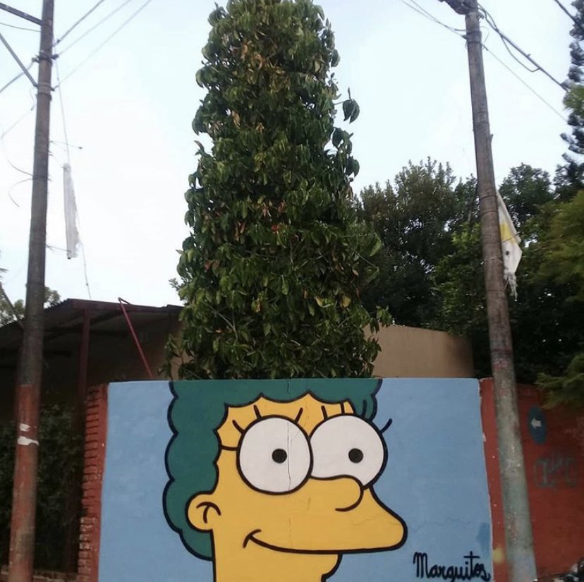 What came first... the paining or the tree?! 🤔🤣