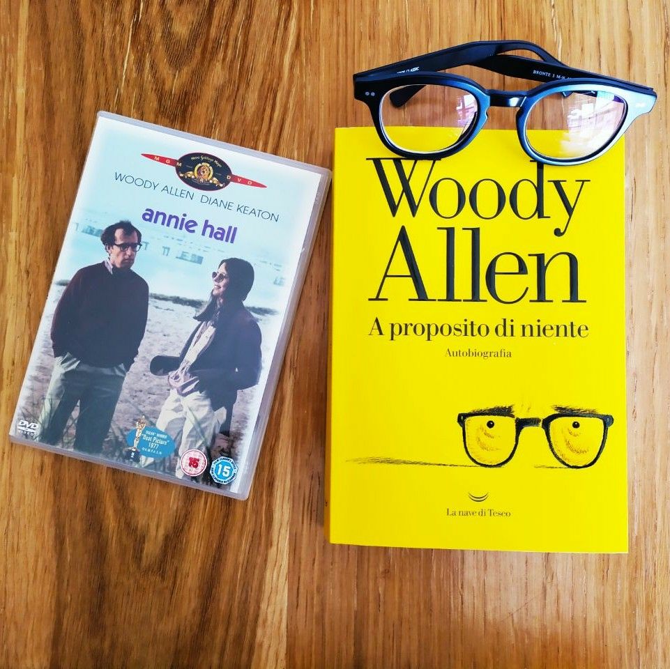 #6giugno <a href="/CasaLettori/">Casa Lettori</a> | 👓 I film, i libri, il successo televisivo, le accuse di molestie: uno sguardo personale su "A proposito di niente", l'autobiografia di #Woody Allen uscita per <a href="/lanavediteseoed/">La nave di Teseo</a> | L'#approfondimento di Marco #Renzi ▶ bit.ly/30e2S35