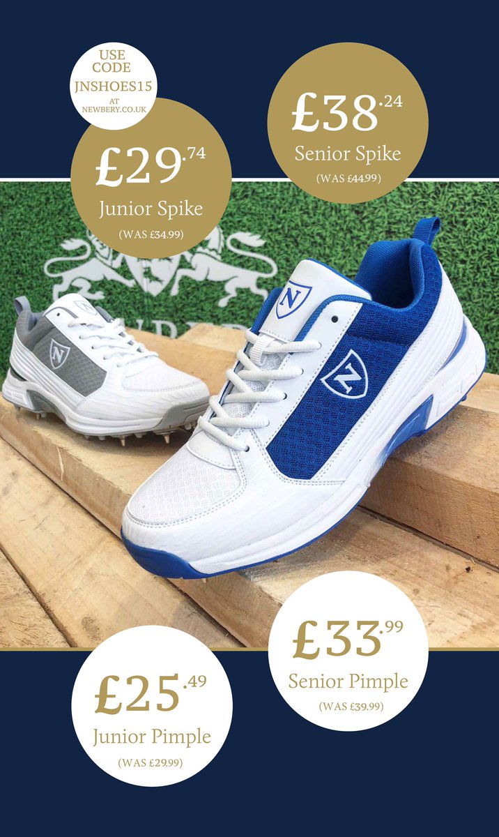 cricket shoes under 15