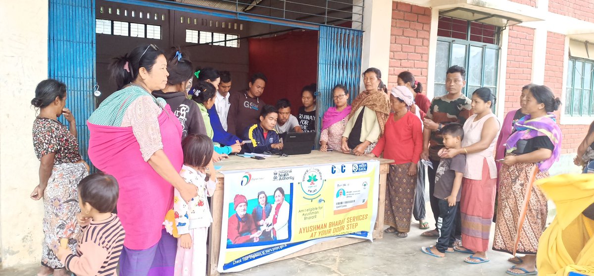 HenryBrook3's tweet photo. #CSCMANIPURSOCIALMEDIADAY #AyushmanBharatCampaignatMonsangPanthaVillage# VLE @CscCore Saintly# https://t.co/d0M6auPoSZ