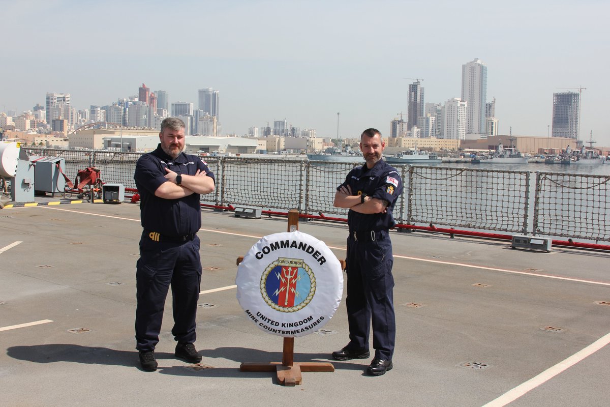 COMUKMCMFOR's tweet image. You have the Con.
 
Only a week after taking Command and Commander Talbot and his team are already a few days into their first exercise as COMUKMCMFOR. A huge BZ to Commander Griffiths and his staff for a successful 6 months. @RoyalNavy #GoodLuck