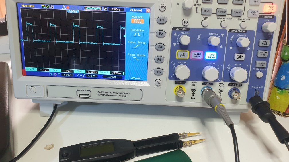 Vodoo5 6000 - More test and I found something I dont like it. 2.8V line feeds VSA100 seems correct but it is not? Test with multimeter looks similar in both 6000s but with an oscilloscope looks very different 2.6v dead v5-6000, 3v ok V5-6000  #3dfx