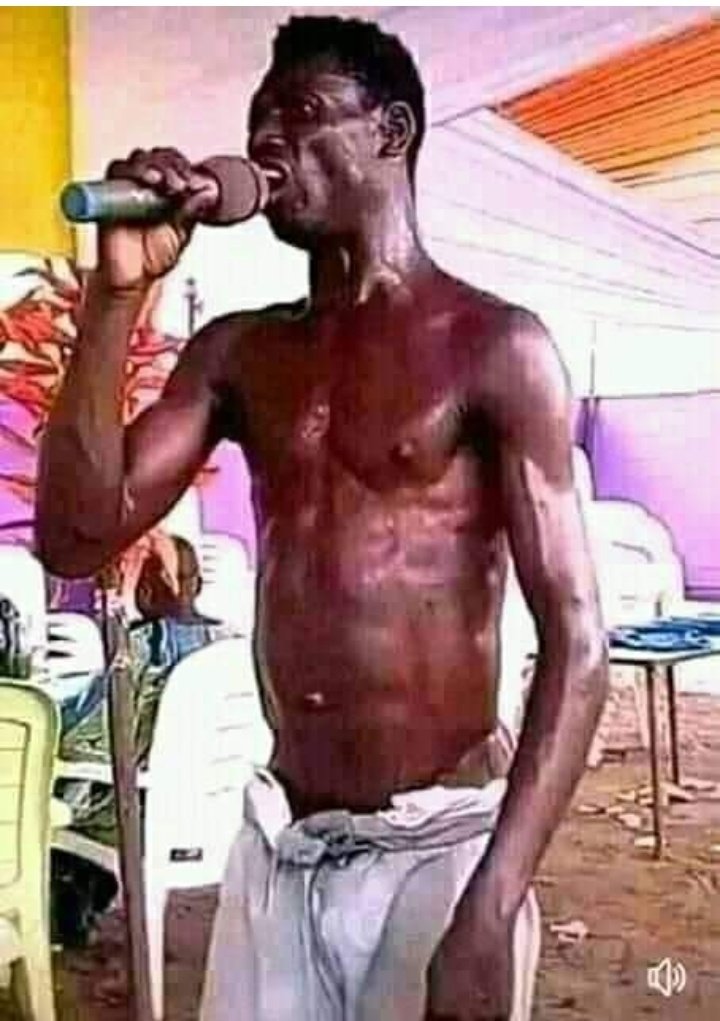 MnangatG's tweet photo. Vile #Gachuri alikua anauliza io swali uhunye....#UhuruDontLiftLockdown #6thjune #StateHouseTime #wanjohi https://t.co/htaY95zZDC