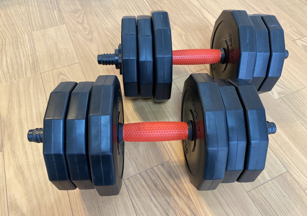 Shun ダンベル届きました 10kg 2個 やっぱ重い 笑 今日からこれでがんばろ やる気出てきたー 筋トレ ダンベル ダンベル届いた 筋トレ垢さんと繋がりたい T Co Mjjzuj5jti Twitter