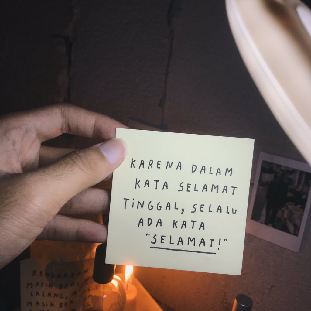 helobagas's tweet photo. Karena dalam kata selamat tinggal selalu ada kata "Selamat!" https://t.co/tQmRZqC27A