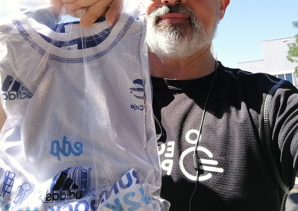 AlfonTW's tweet photo. ¡2 KILOS 1 CAMISETA!
Recuerda que hasta el 10 de junio podréis donar 2kg de alimentos destinados al @bancoalimadrid a cambio de una camiseta del #EdpRNRMadrid 💪🏻
📍En el #MapomaRunCenter o @MoncloaAravaca en horario de 10 a 14 horas.
➡️ https://t.co/RRaWZImCps
@AD_MAPOMA https://t.co/KrmUDG7t3w