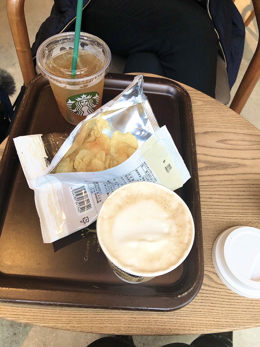 りり 38w5d 4m スタバで妊婦が飲める ノンカフェインドリンク マンゴーパッションフラペ バニラクリームフラペ ホワイトホットチョコレート カモミールティー ハイビスカスティー パッションティー ゆずシトラスティー 妊婦 ノン