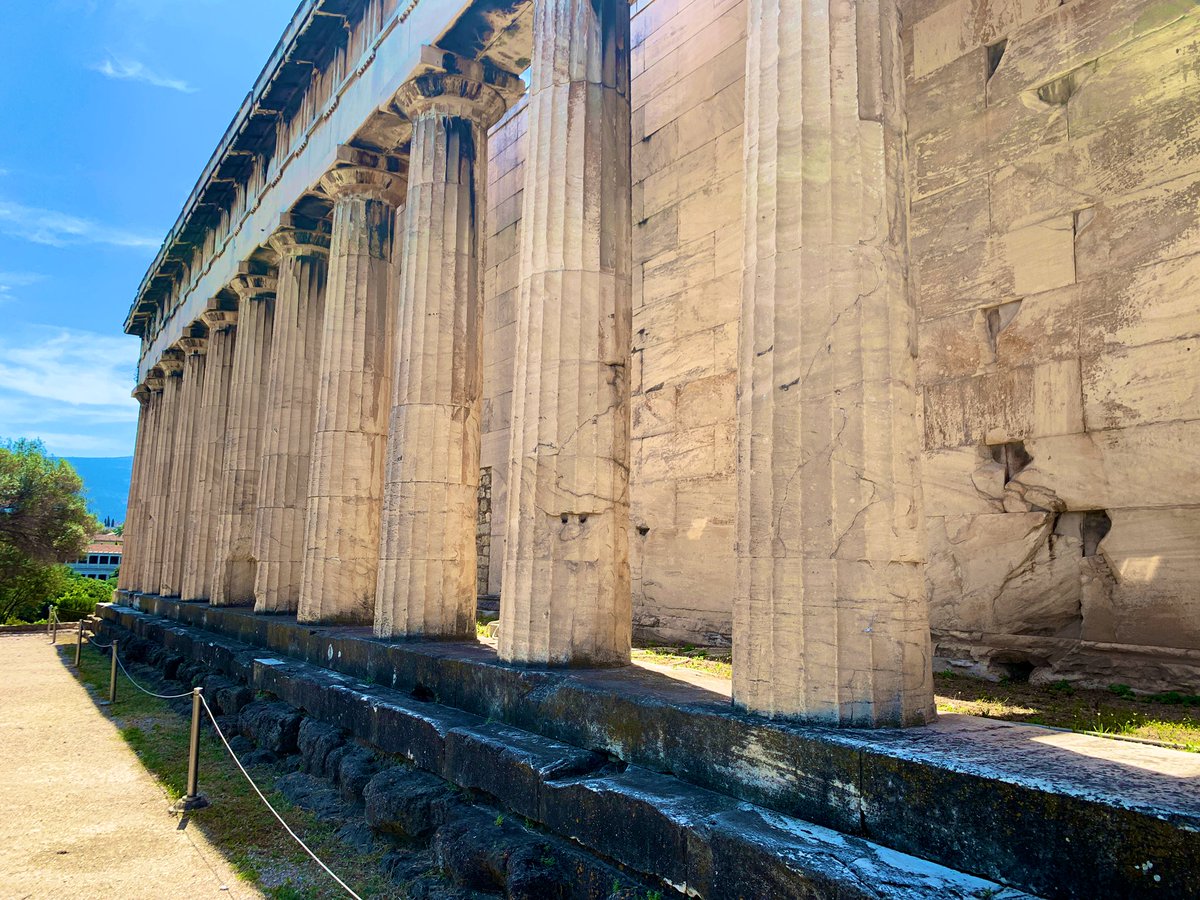 Whatever the reasons for its 60+ year construction—& we can’t just blame the Persian War & the Parthenon!—we’re left with an amazing monument that blends the Late Archaic with the Classical in terms of its architecture, decoration, and sculpture! – bei  Ναός Ηφαίστου (Temple of Hephaistos)