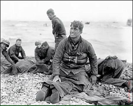 GibraltarRugby's tweet photo. On this wonderful late spring day in #Gibraltar please spare a moment to remember the many men and women who died or were hurt to ensure we can enjoy our freedom today #rugbyfamily #DDay #DDay76 #LestWeForget https://t.co/h5xMbWba2N