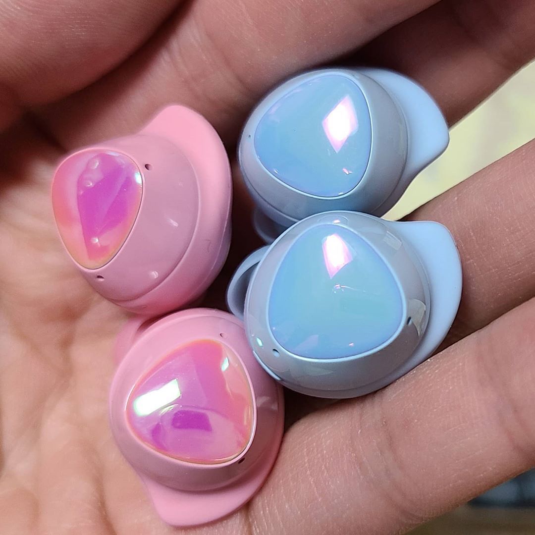 MacAndroidco's tweet photo. Such an amazing colour combinations
#pinkbuds #PinkTwitter https://t.co/w1vqtWoQxw
