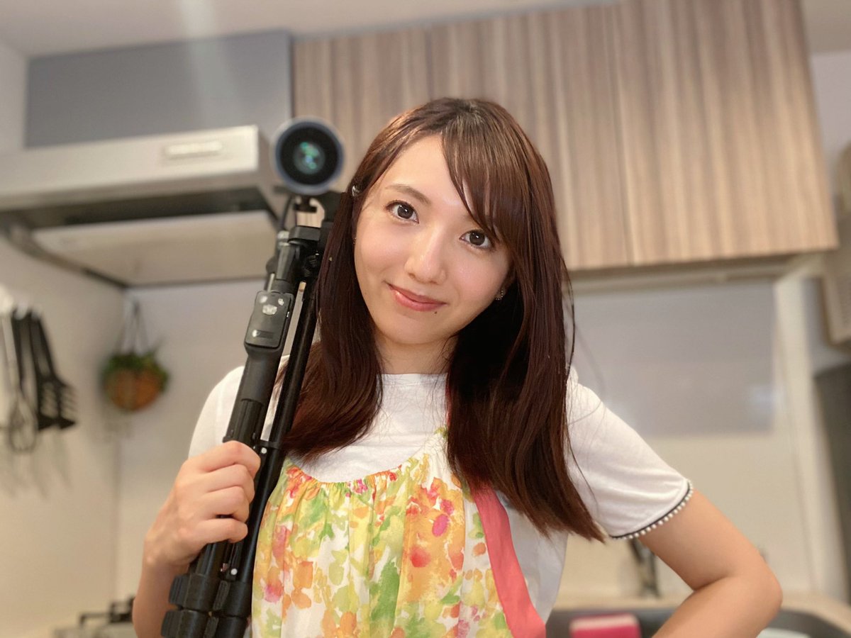 今日はじぶんのおうちで #ZIP! のロケでした🎥 機材セッティングも撮影