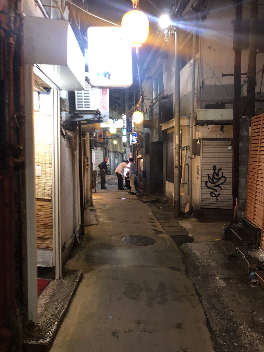道産子fs 今は内地の人 体育会tvを見終わった後ホテル裏の繁華街を散策してみました 長崎の夜の繁華街はそこそこ栄えてますね 路地裏にも飲み屋や小料理屋が密集していて街歩きが楽しいです 思案橋 銅座町 道産子fs 今は内地の人 体育会tvを見終わった後ホテル裏の繁華街を散策してみました 長崎の夜の繁華街はそこそこ栄えてますね 路地裏にも飲み屋や小料理屋が密集していて街歩きが楽しいです 思案橋 銅座町