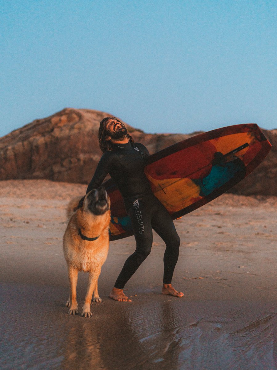 The #Wildsuits family is happy to welcome not one but two new members in the official team. Filipe Seixas an incredibly talented longboarder and his friend Daniel Espírito Santo that is one of the best photographers and filmmakers from Portugal.