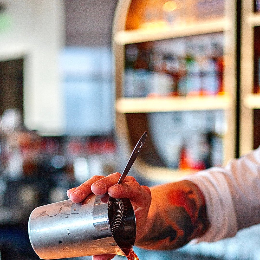 Missing those mad #bartender skills! Here's to you making a roaring come back soon with more concoctions to brighten up our days. #supportsmall #supportlocal
.
.
.
#bar #bars #bartenders #bartenderskills #bartenderlife #shoplocal #hospitality #cocktailbar #spritzlife #drinks #coc