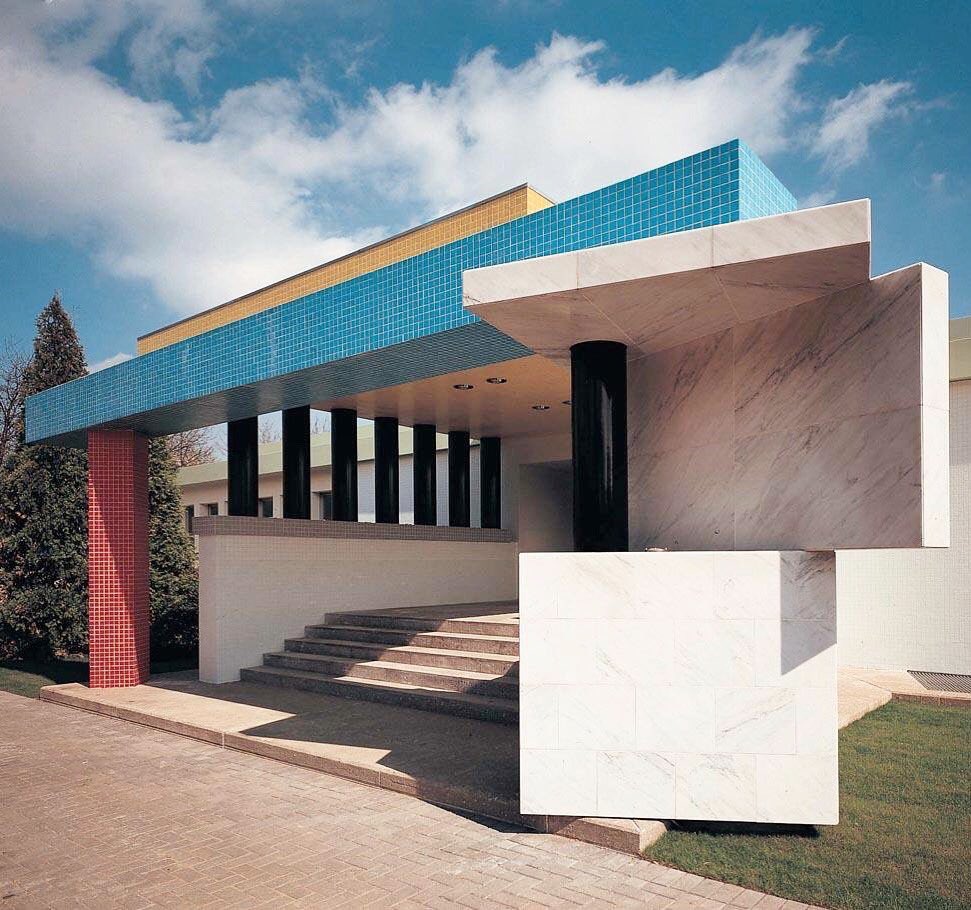 Esprit showroom, Düsseldorf, Germany, Ettore Sottsass, 1984-1986