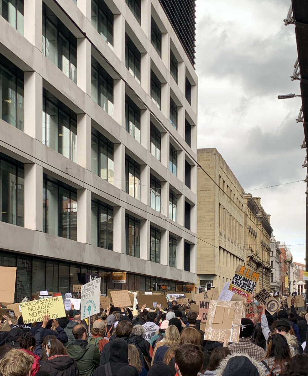 Geo_Wil1's tweet image. I love this city. #fuckracism #manchesterprotests