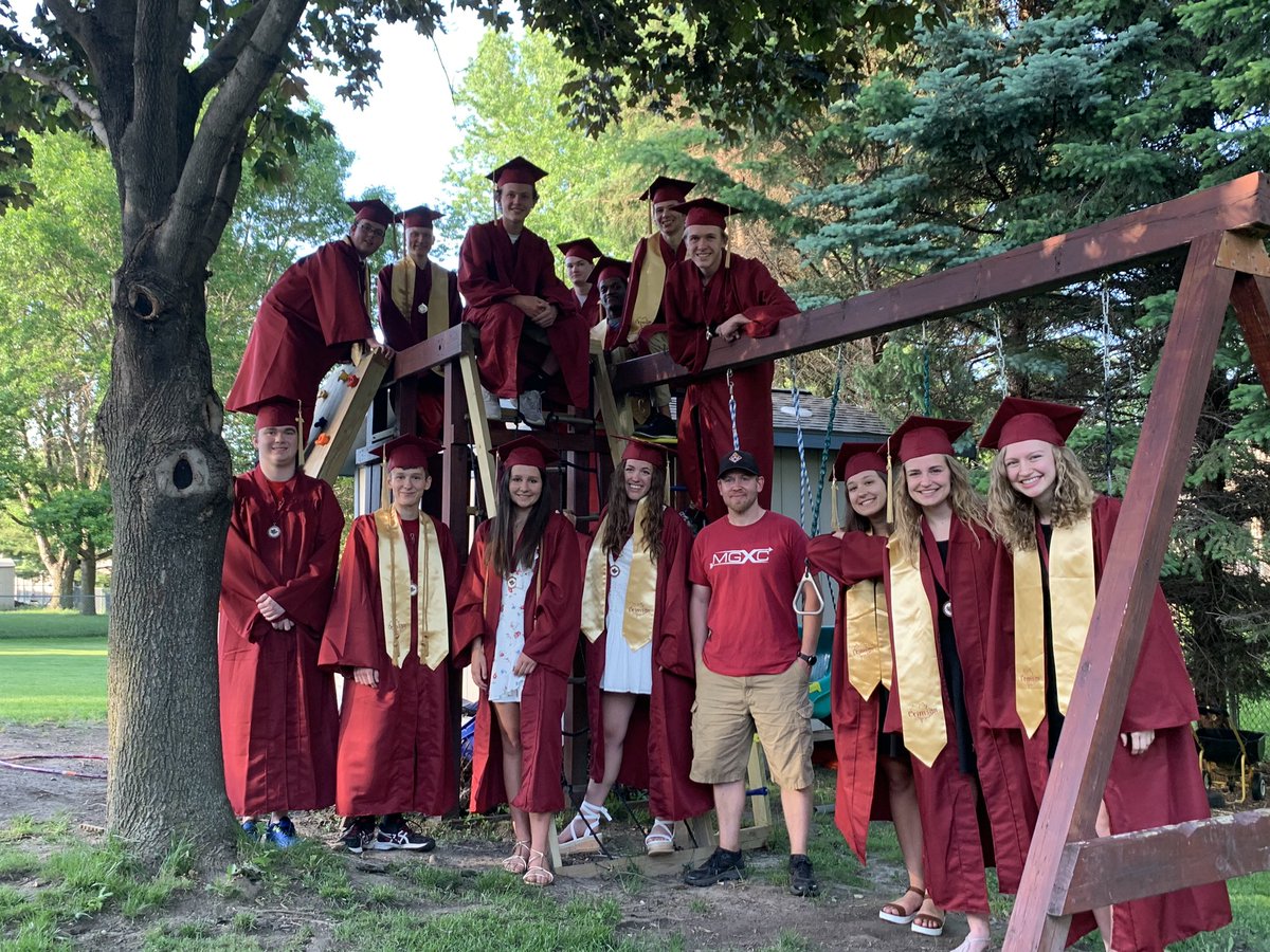 giffordmath's tweet photo. Congrats to you seniors! Thanks for stopping bye last night and hanging with the family. We will miss seeing you every day, but know you are always welcome here. We love you and wish you the best. We were so blessed to work with each and every one of you. #SeeYouLater https://t.co/eaxXDTc7dt