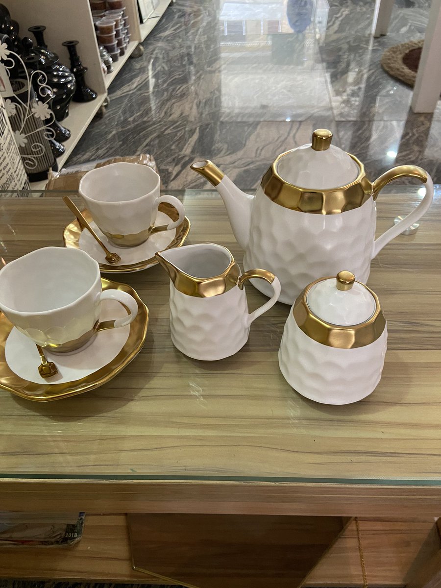 TeaHaven1's tweet photo. White/Gold ceramic tea set - 1000ml teapot, two 200ml tea cup sets, one sugar bowl and a milk jug N33,000 https://t.co/JVImkxnyth