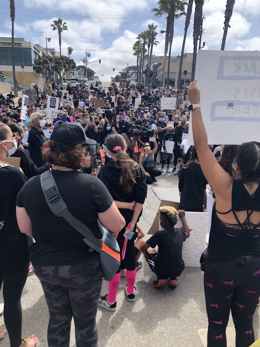 Daniella Segura (@dsegurajourno) on Twitter photo In #ManhattanBeach today where about 500 have gathered to “pop the bubble on racism” via a protest intended for children. <a href="/Beach_Reporter/">The Beach Reporter</a> #BlackLivesMattters In #ManhattanBeach today where about 500 have gathered to “pop the bubble on racism” via a protest intended for children. <a href="/Beach_Reporter/">The Beach Reporter</a> #BlackLivesMattters