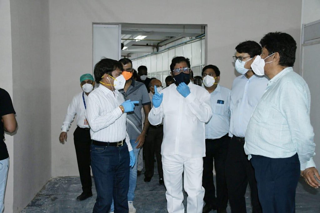 nareshmhaske's tweet image. 1000 beded #hospital almost ready 
...
Work in final stages 
...
Today oversaw the development with #Guardianminister @mieknathshinde 
And the #municipalcommissioner and other #officers
...
@TMCaTweetAway 
@CMOMaharashtra 
...
#wewillwin #FightagainstCoronavirus