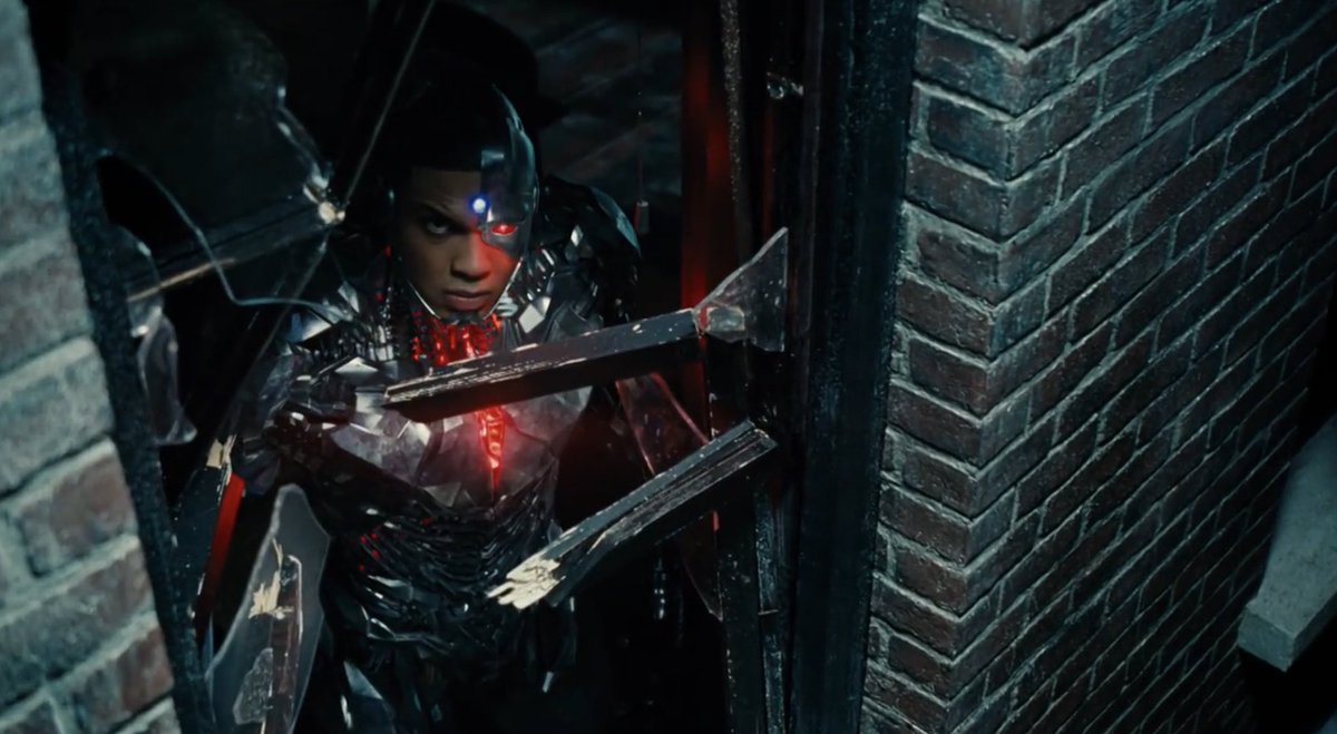 15 - Batman talks to Flash, while Wonder Woman meets Cyborg (it's a different scene from Whedon's, he's without a hood or sweatshirt, lines change too.Batman learns more about the SpeedForce.