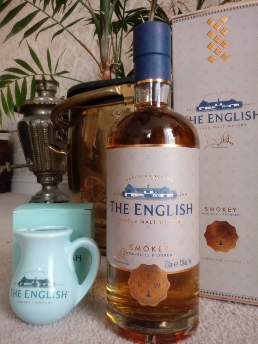 What's that? You've never tried a peaty English whisky but you'd like to give one as a Fathers' Day present so you need to know where to get one and whether it's any good? I may just have an answer for you: cambridgewineblogger.blogspot.com/2020/06/the-en…